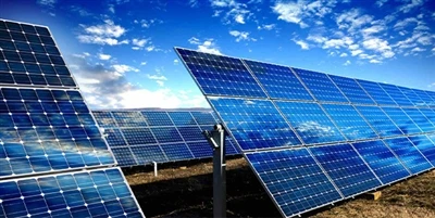 Aurinkosähköenergian tuotanto: Puhtaan tulevaisuuden salaisuuksien paljastaminen
